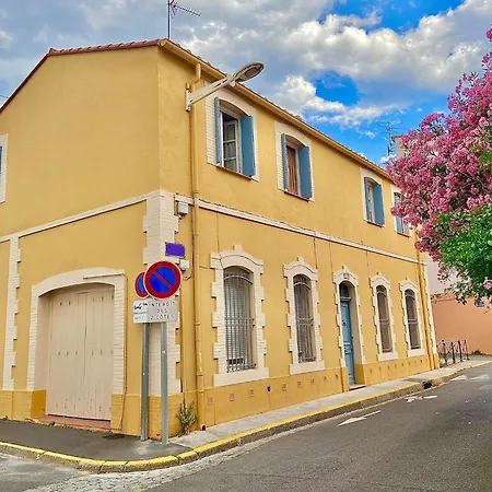 The Yellow House Perpignan