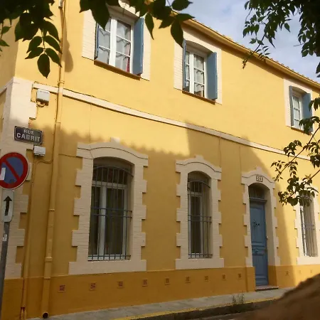 The Yellow House Appartement *