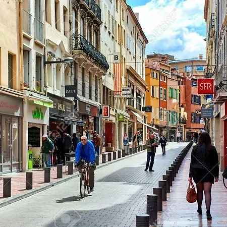 The Yellow House Perpignan