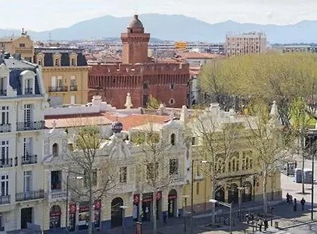 The Yellow House * Perpignan